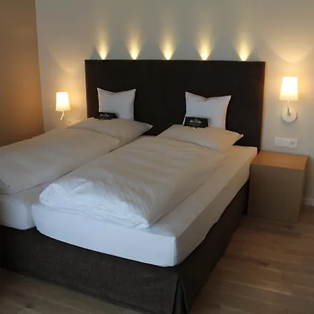 Szálloda Krone Steinenbronn